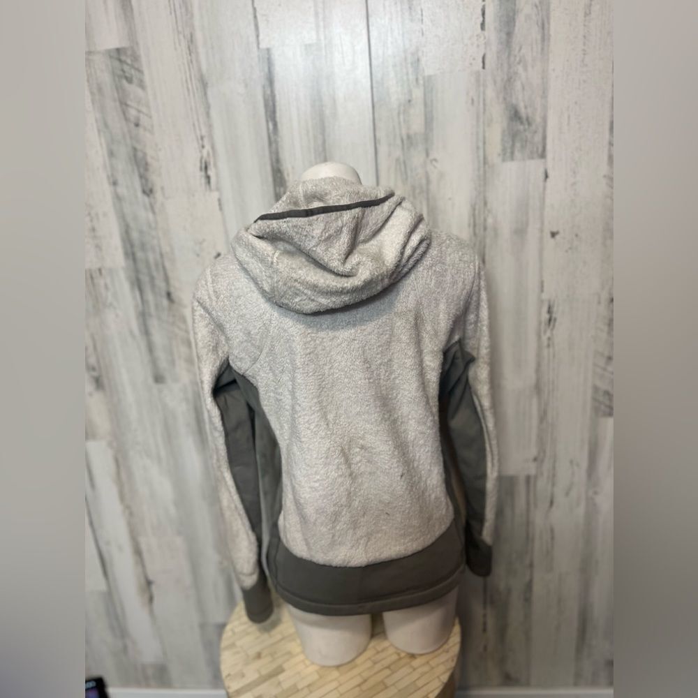 Jacket   - Picture 3 of 5